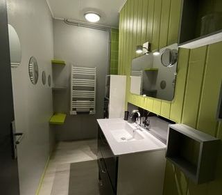  Immeuble � vendre 137 m�