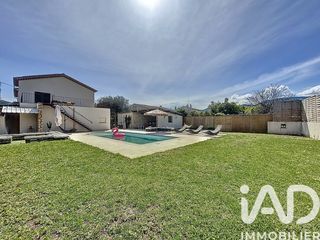  Maison � vendre 6 pi�ces 215 m�