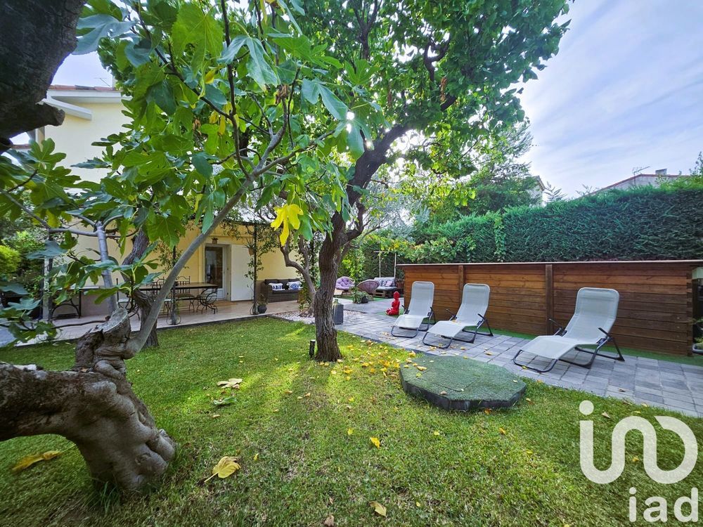 � vendre  Maison Saint-Rapha�l (83700)