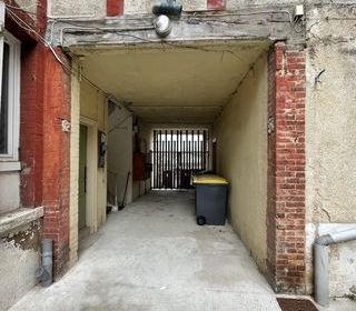  Immeuble � vendre 636 m�