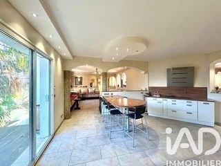  Maison � vendre 11 pi�ces 230 m�