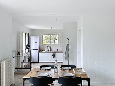   Vente Maison/villa 8 pi�ces Maison - 8 pi�ce(s) - 154 m�