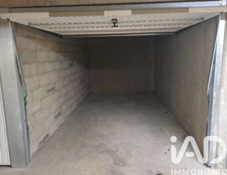  Parking / Garage � vendre 12 m�