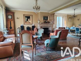  Maison � vendre 8 pi�ces 244 m�