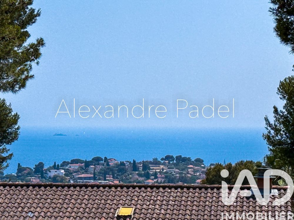 � vendre  Maison Carqueiranne (83320)