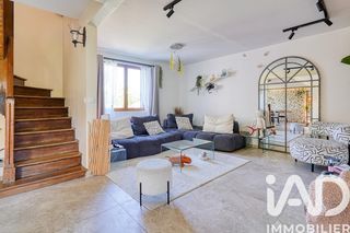  Maison � vendre 5 pi�ces 210 m�
