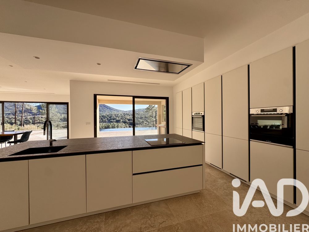 � vendre  Villa Le Plan-de-la-Tour (83120)