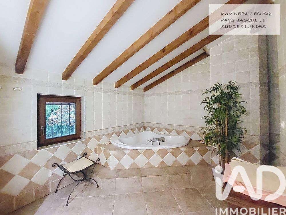 � vendre  Maison Bayonne (64100)