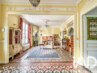  Maison � vendre 9 pi�ces 220 m�