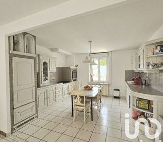  Immeuble � vendre 218 m�