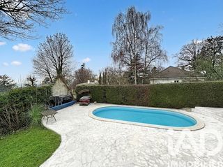  Maison � vendre 7 pi�ces 220 m�