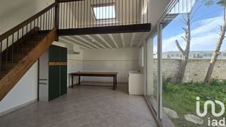  Appartement � louer 3 pi�ces 89 m�