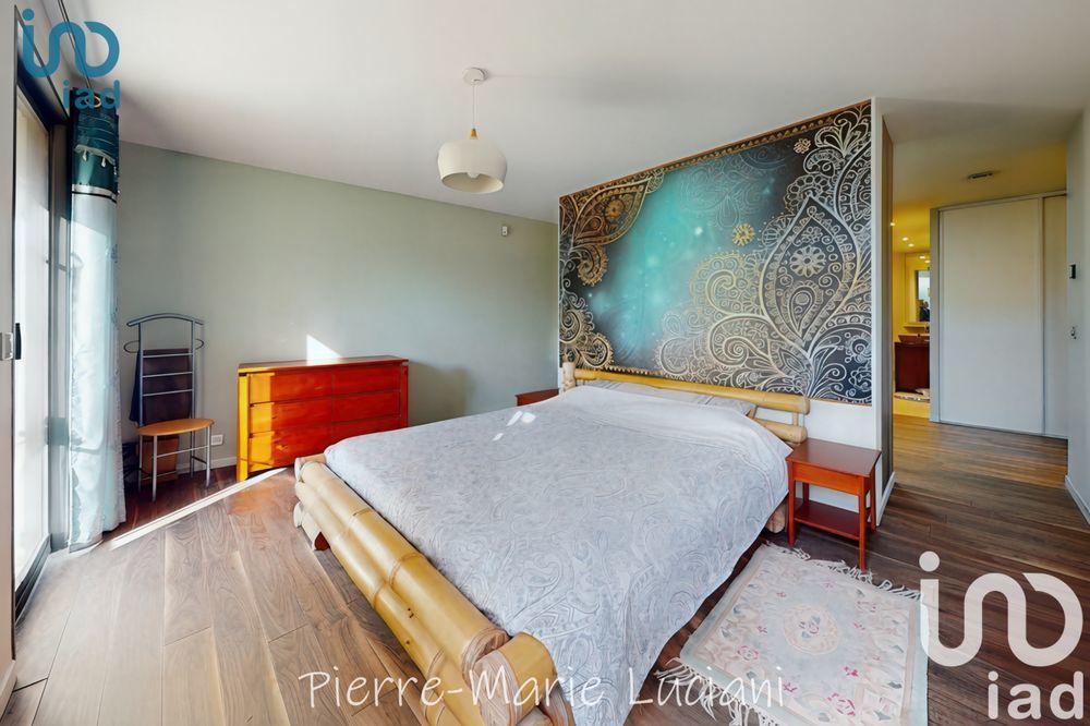 � vendre  Maison Cucuron (84160)