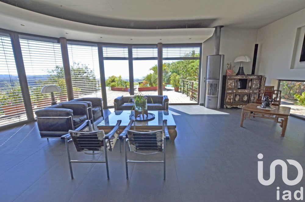 � vendre  Villa Mandelieu-la-Napoule (06210)