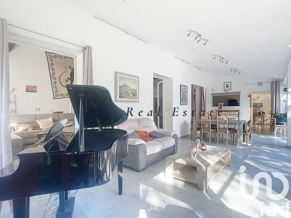 � vendre  Maison Rognes (13840)