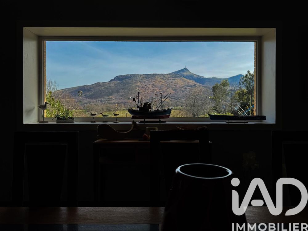 � vendre  Villa Urrugne (64122)