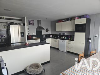  Maison � vendre 10 pi�ces 296 m�