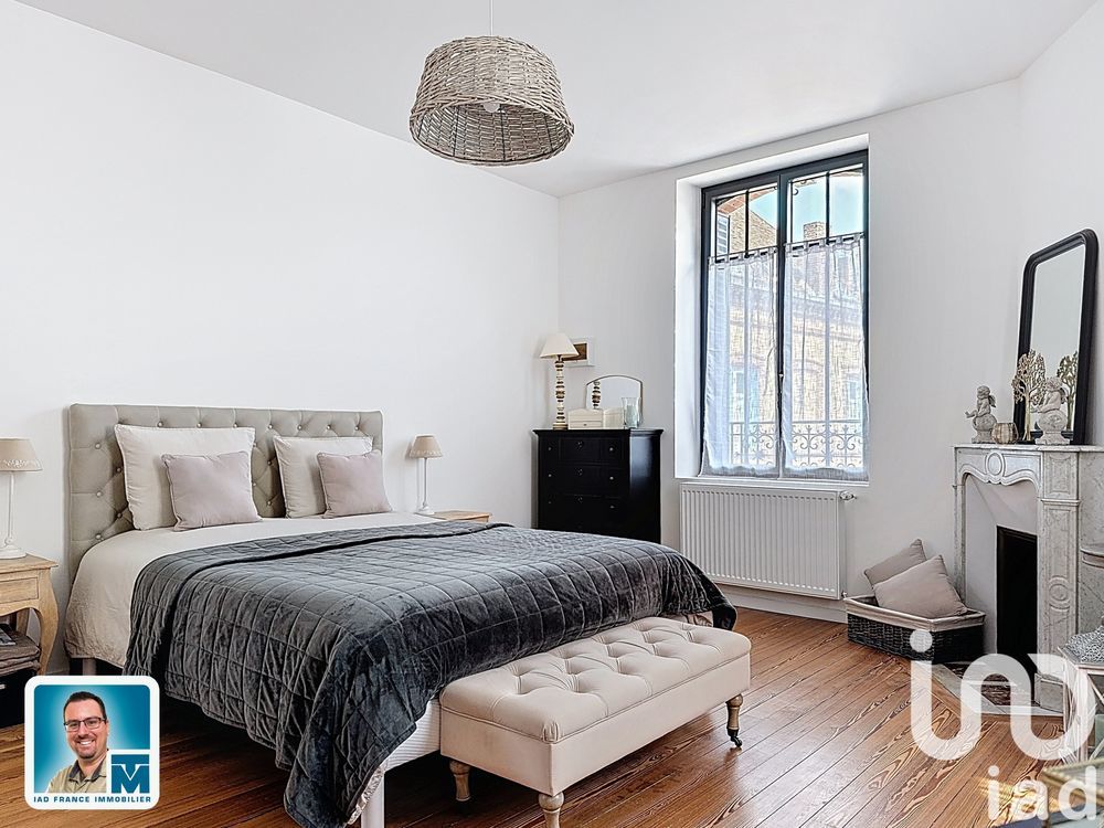 � vendre  Maison Nogent-le-Roi (28210)