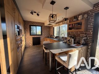  Maison � vendre 6 pi�ces 301 m�