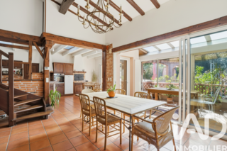  Maison � vendre 10 pi�ces 328 m�