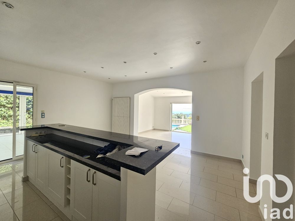 � vendre  Maison Tourrettes-sur-Loup (06140)