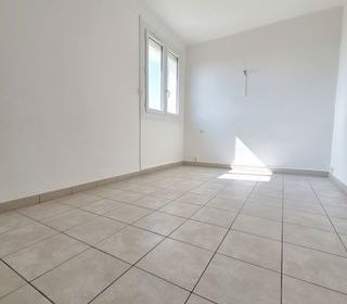  Appartement � vendre 3 pi�ces 65 m�