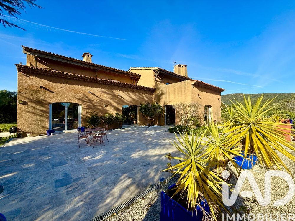 � vendre  Maison Sainte-Maxime (83120)