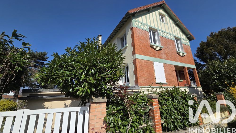 � vendre  Maison Marly-le-Roi (78160)