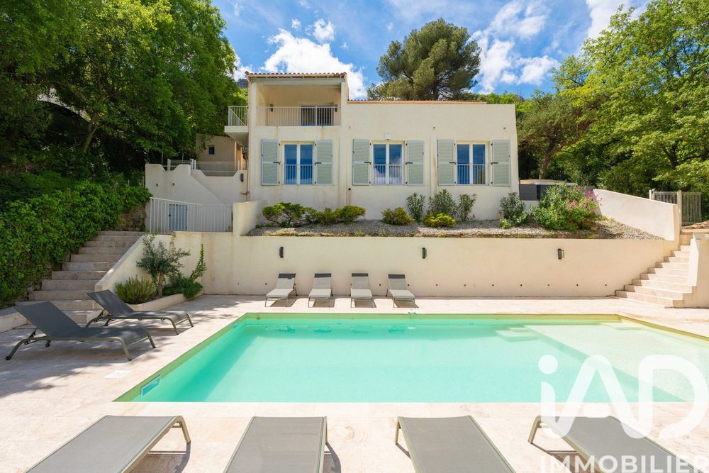 � vendre  Maison Mimet (13105)