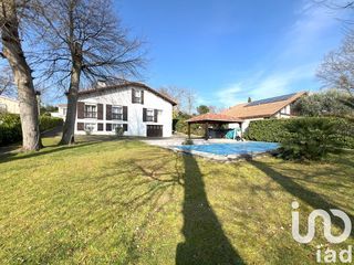  Villa � vendre 7 pi�ces 179 m�