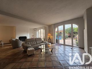  Maison � vendre 8 pi�ces 222 m�