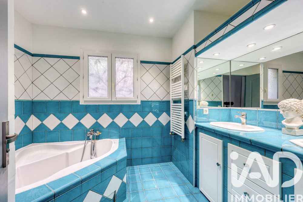 � vendre  Maison Toulon (83200)