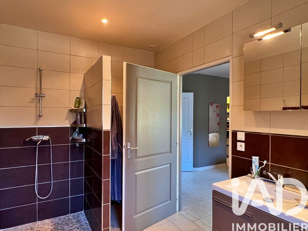 � vendre  Maison Savoillan (84390)