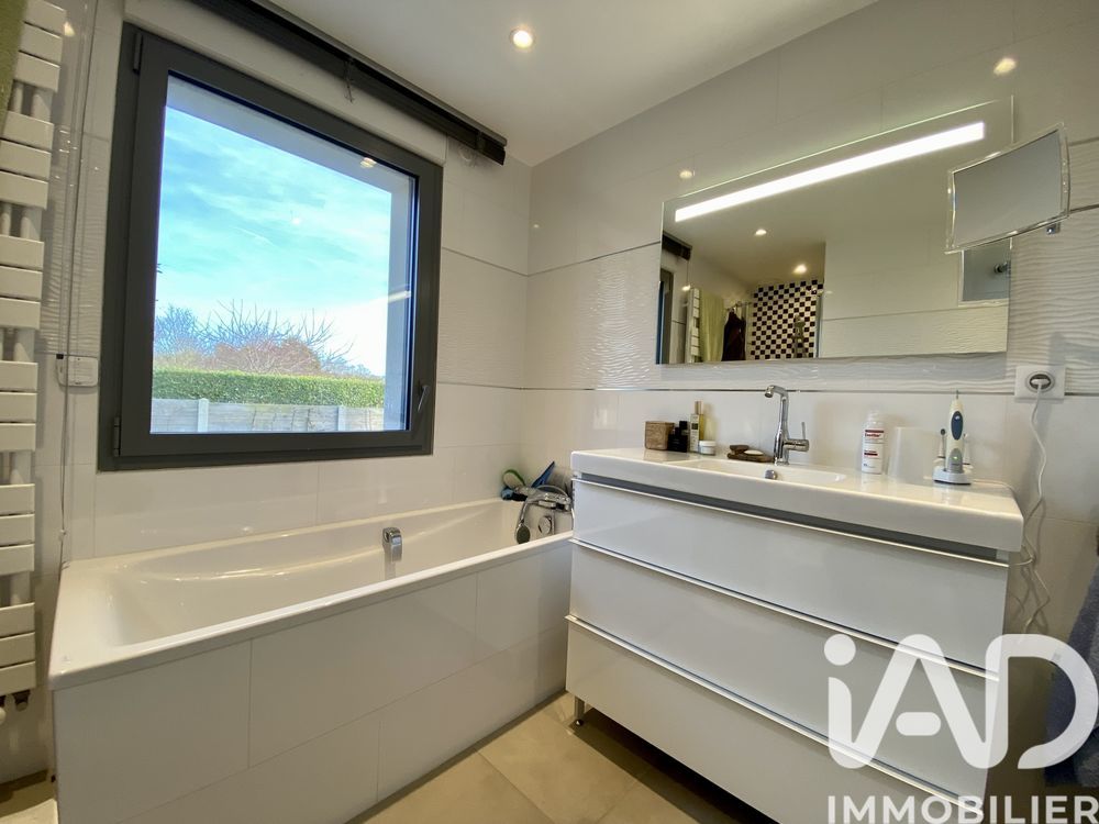 � vendre  Maison Regn�ville-sur-Mer (50590)