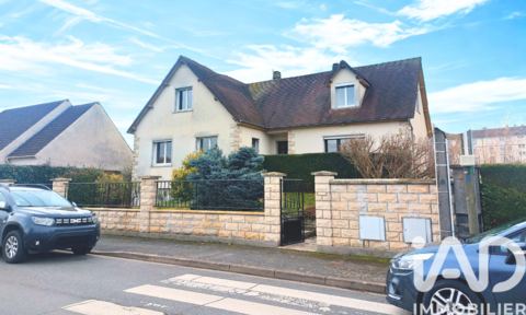   Vente Maison/villa 7 pi�ces Maison - 7 pi�ce(s) - 146 m�