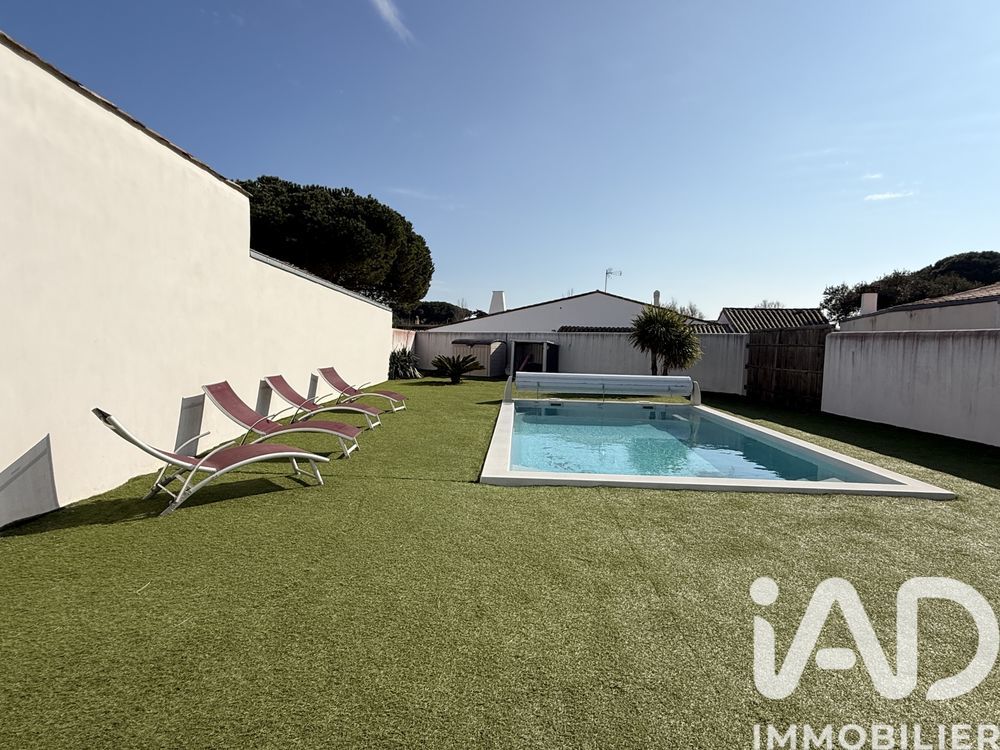 � vendre  Maison Le Bois-Plage-en-R� (17580)