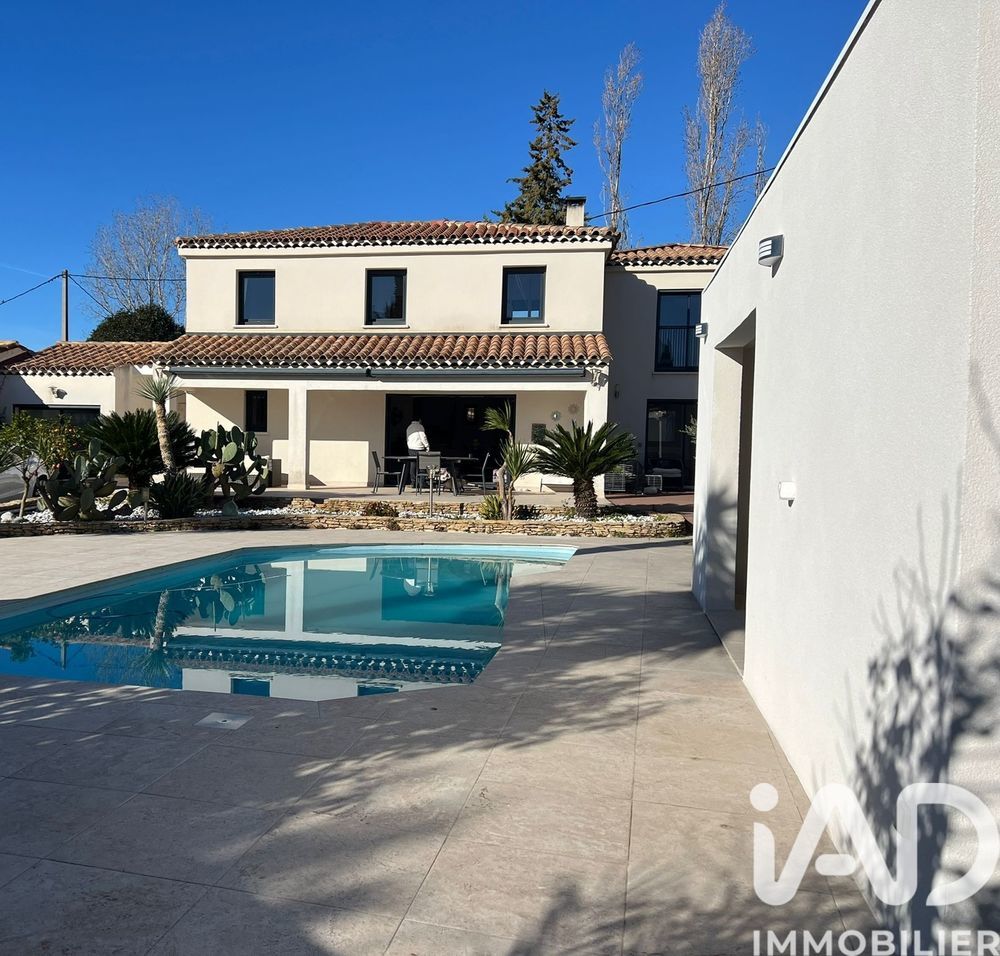 � vendre  Maison Saint-Cyr-sur-Mer (83270)