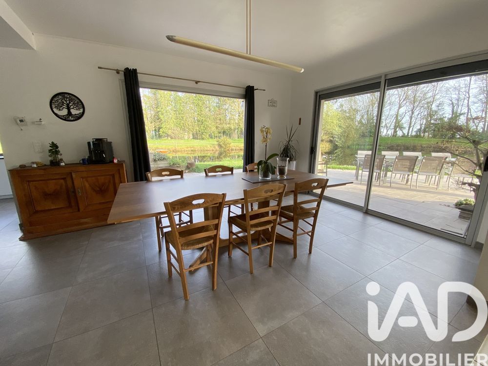 � vendre  Villa Saint-M�en-le-Grand (35290)