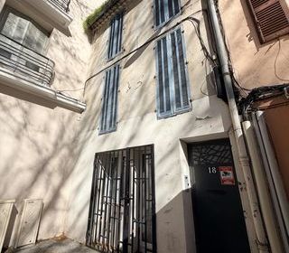  Immeuble � vendre 120 m�