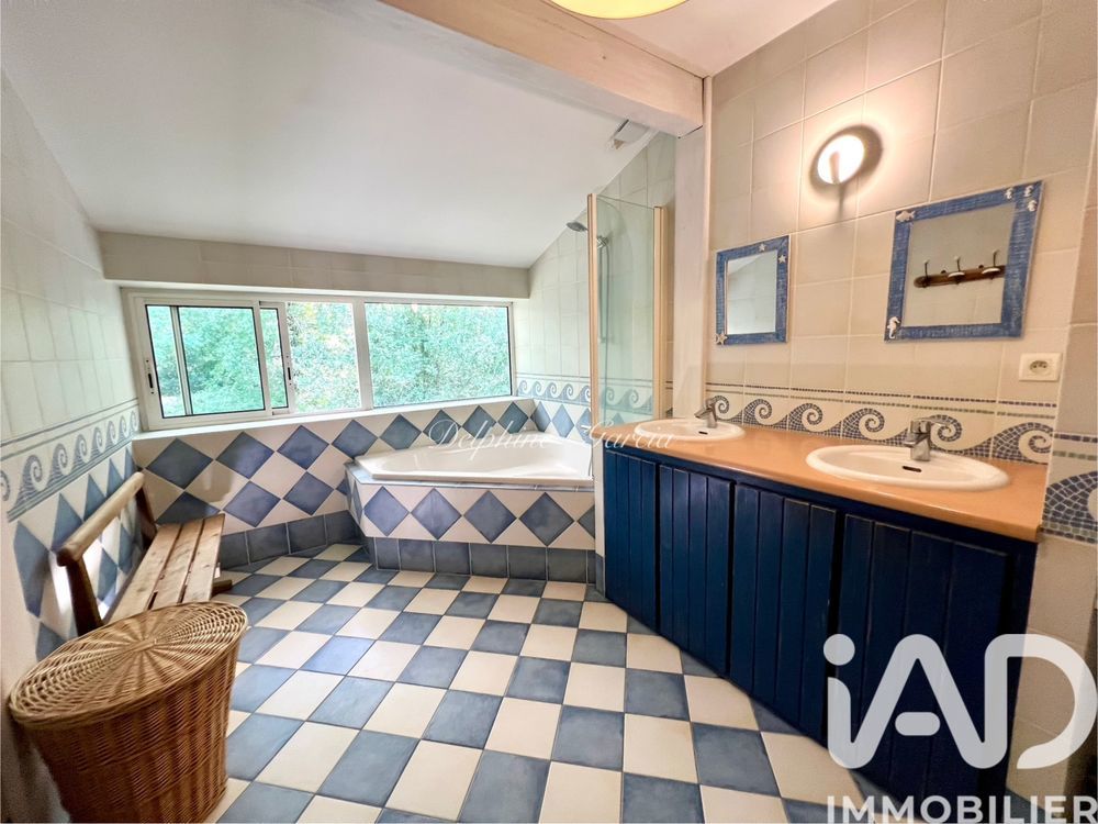 � vendre  Villa Salles (33770)