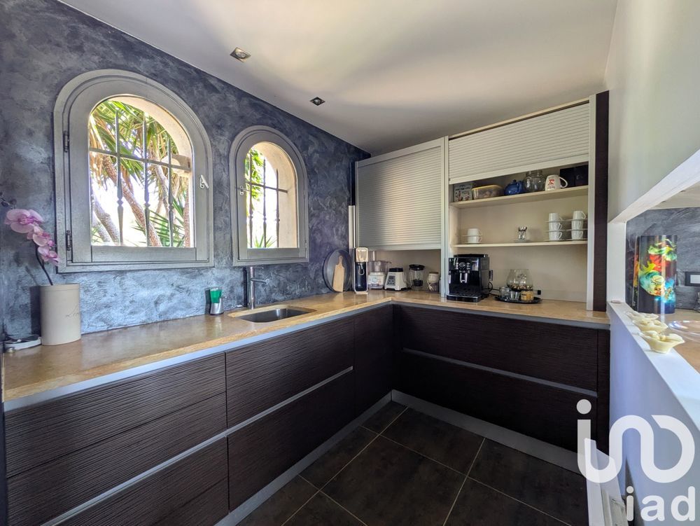 � vendre  Maison Bormes-les-Mimosas (83230)