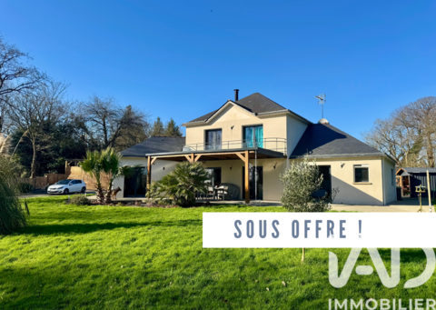   Vente Pavillon 6 pi�ces Maison - 6 pi�ce(s) - 156 m�