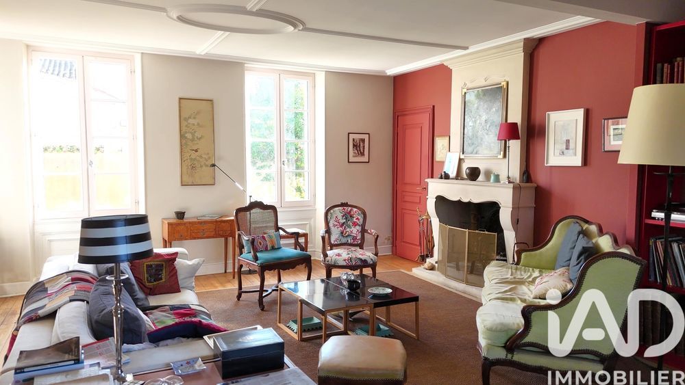 � vendre  Maison Bourg-Charente (16200)