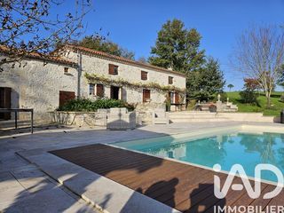  Maison � vendre 6 pi�ces 210 m�