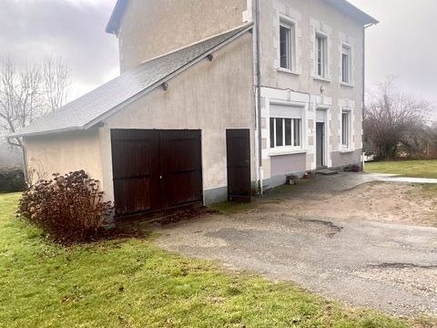   Vente Maison de village 10 pi�ces Maison - 10 pi�ce(s) - 117 m�