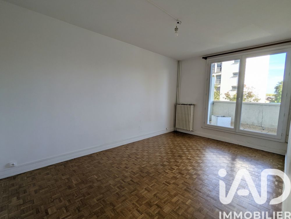 � vendre  Appartement Versailles (78000)