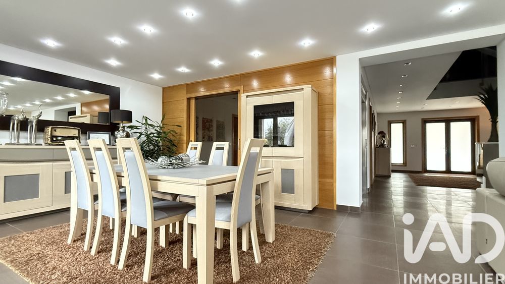 � vendre  Villa Ch�tillon-sur-Marne (51700)