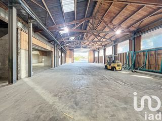  Immeuble � vendre 2467 m�