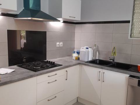   Location Appartement 4 pi�ces Appartement - 4 pi�ce(s) - 105 m�