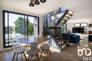  Villa � vendre 9 pi�ces 208 m�